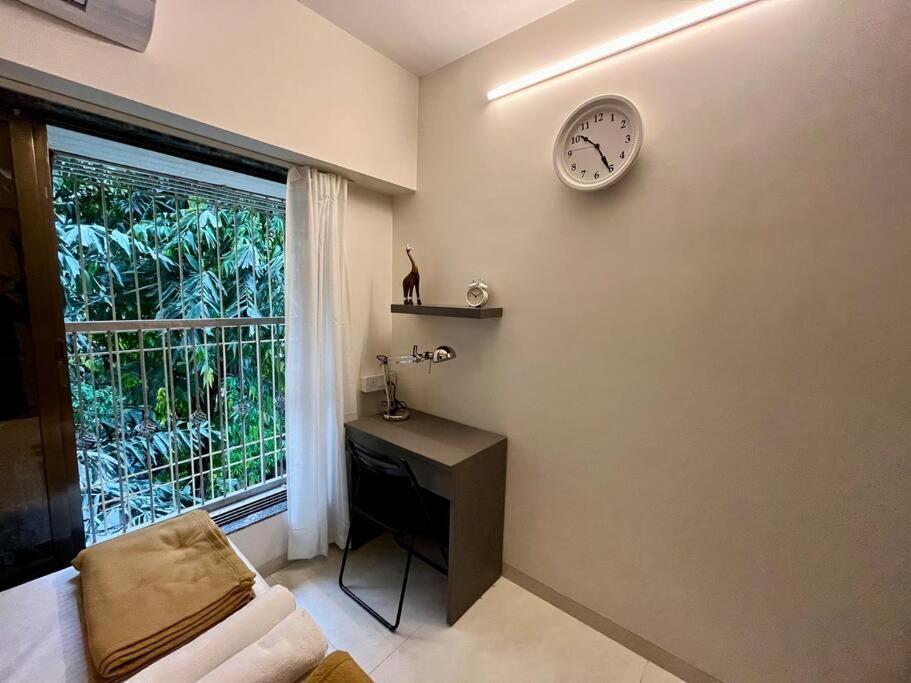 La Timberland 1 Bhk Apartment Mumbai Exterior photo